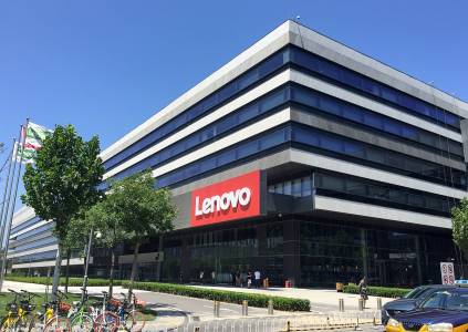 Трансформацията на Lenovo увеличава приходите ѝ през 2018 г.
