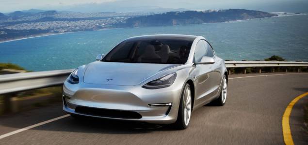 Tesla е произвела три пъти повече Model 3 коли през Q2, отколкото през Q1