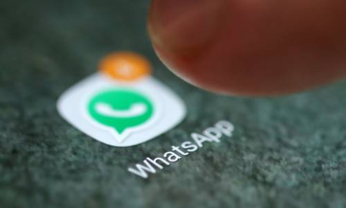 WhatsApp търсят външна помощ за фалшивите новини на платформата