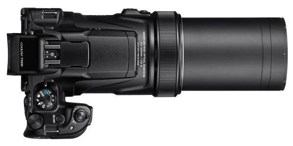 Nikon Coolpix P1000 е със 125х оптично приближение