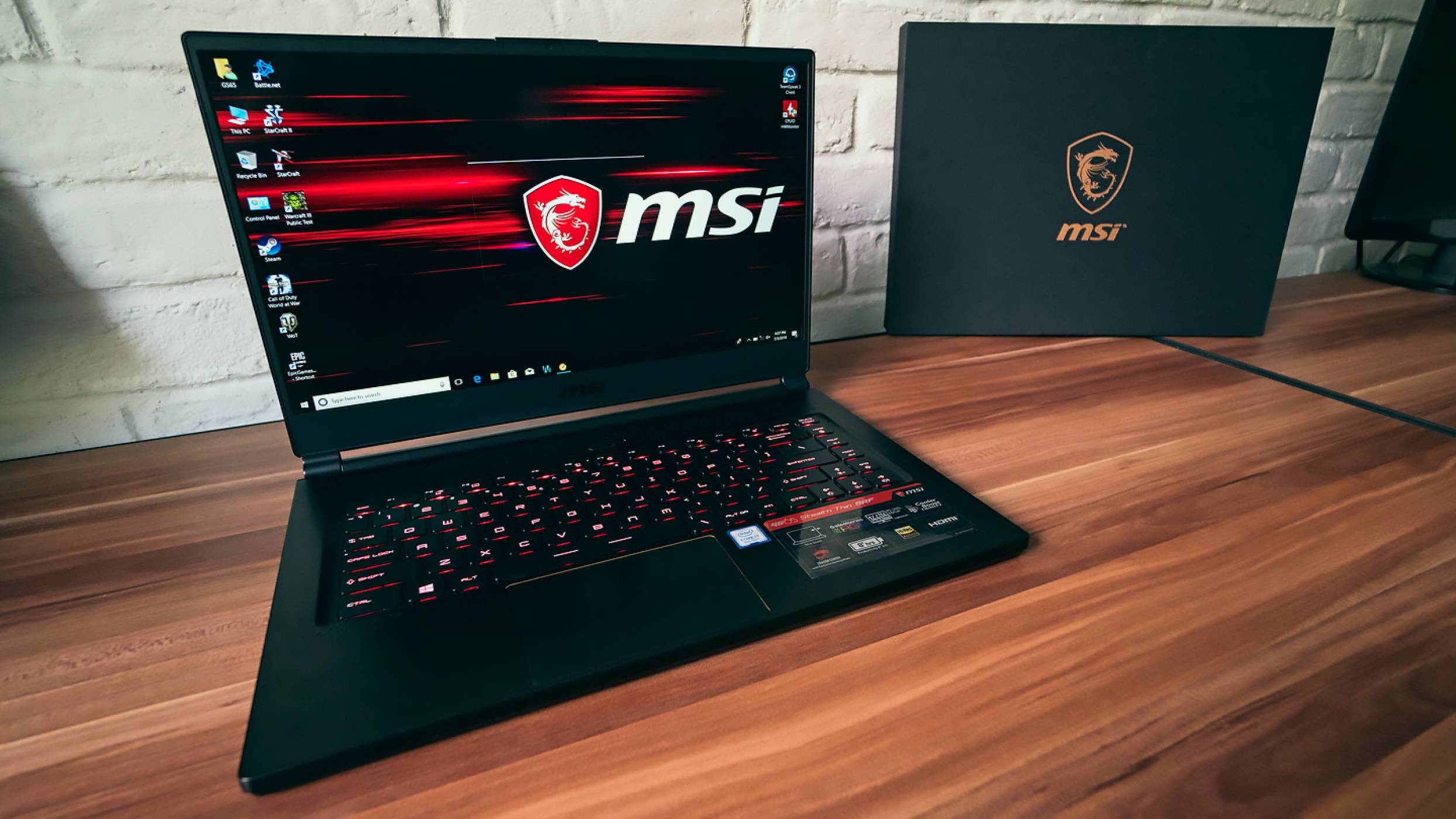 MSI GS65 Stealth Thin 8RF: едно запомнящо се завръщане (ревю)