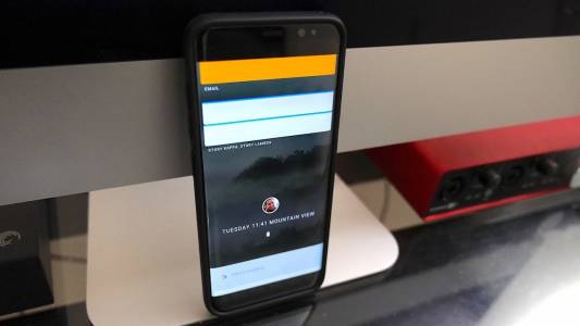Ще замени ли Fuchsia OS мобилния властелин Android?