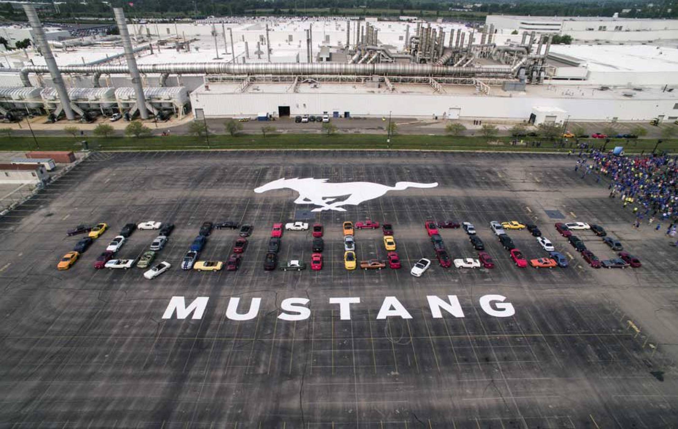 Ford произведе 10 милиона коли от своята иконична марка Mustang