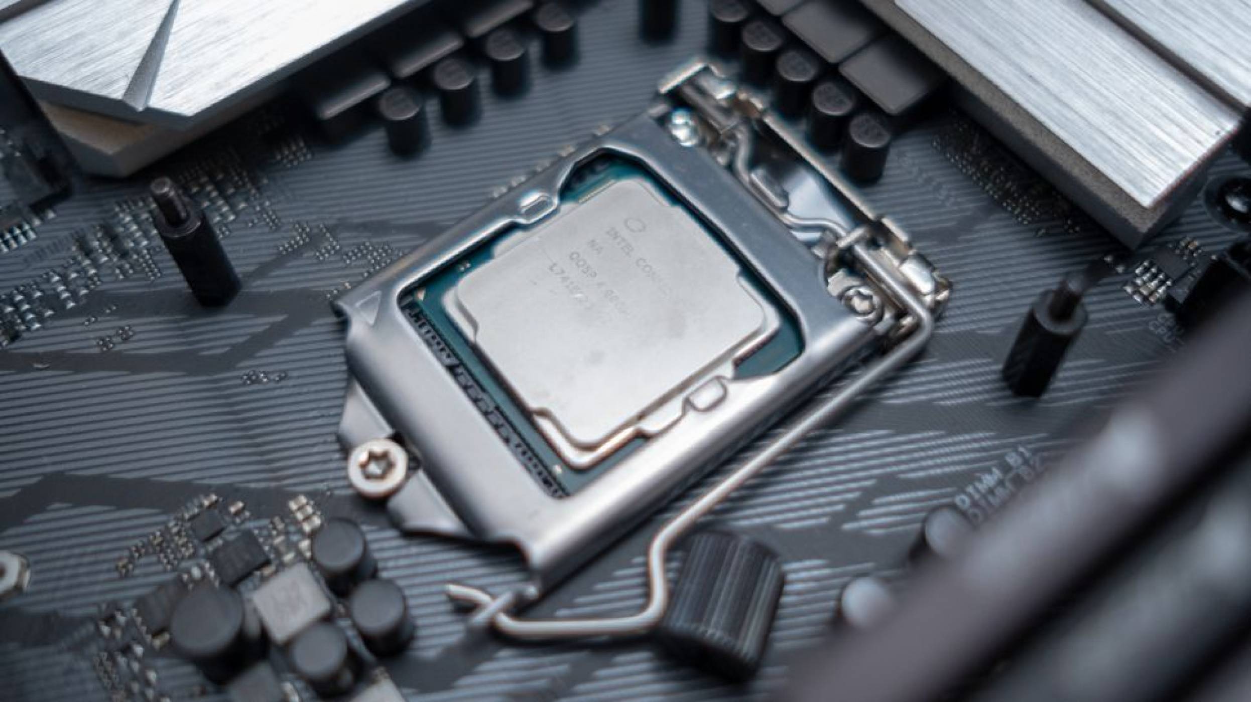 9-ото поколение процесори на Intel може да дойде по-рано от очакваното