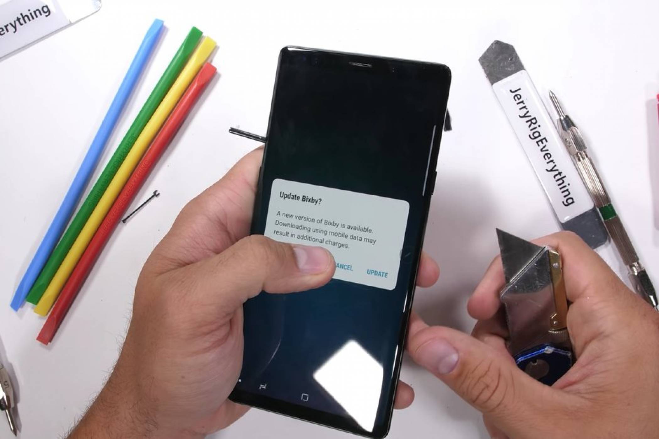 Ахилесовата пета в теста за издръжливост на Galaxy Note 9 не е това, което очаквате