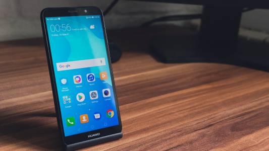 Huawei Y5 (2018) - малка революция в ценово достъпния клас? (Ревю)