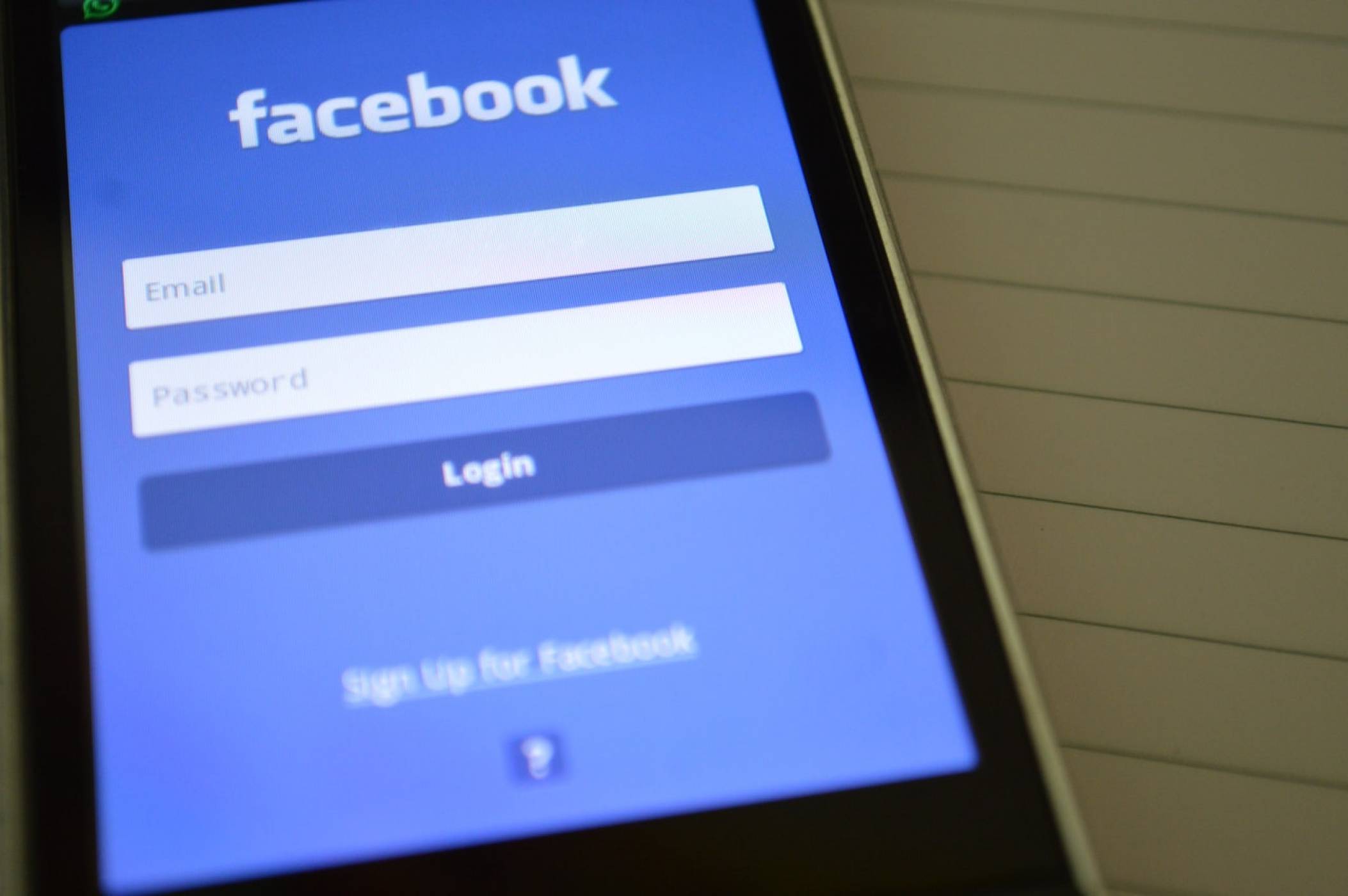 Facebook премахна над 600 акаунта, свързани с политическа намеса от Иран и Русия