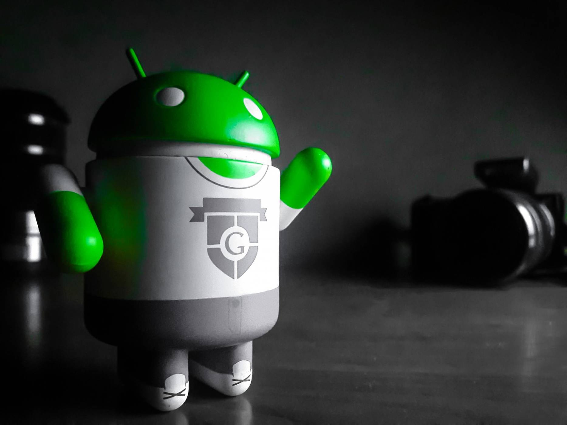 Android и Chrome предават 50 пъти повече лични данни на Google от iOS и Safari