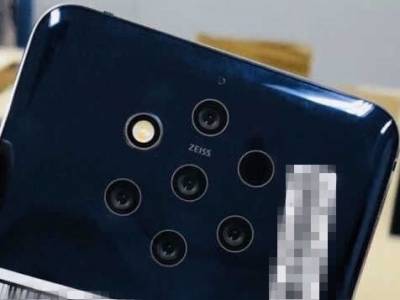 Nokia подготвя смартфон с пет камери на задния панел - и никой не знае защо