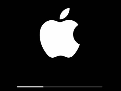 Новият iPad Pro заменя Lighting порта с USB-C, достъпният iPhone ще се позабави няколко седмици?