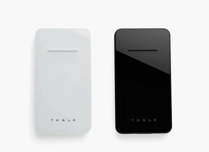 Безжичното зарядно на Tesla се завърна на по-ниска цена