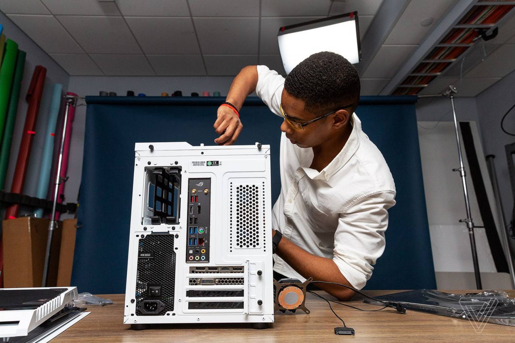 The Verge съветва как да (не) сглобим геймърско РС