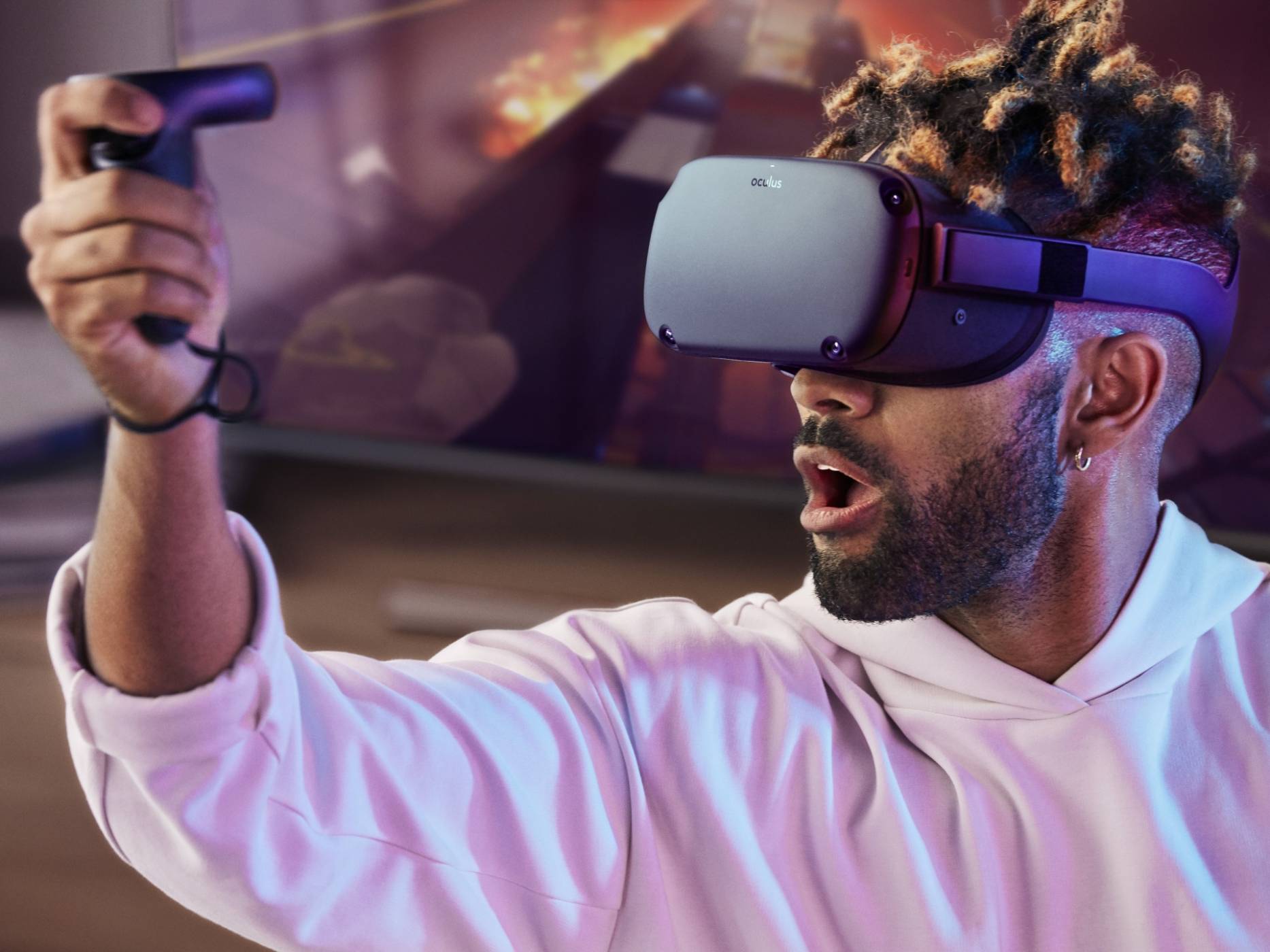 Oculus Quest обещава пълноценен VR гейминг без кабели, допълнителни сензори и скъп компютър