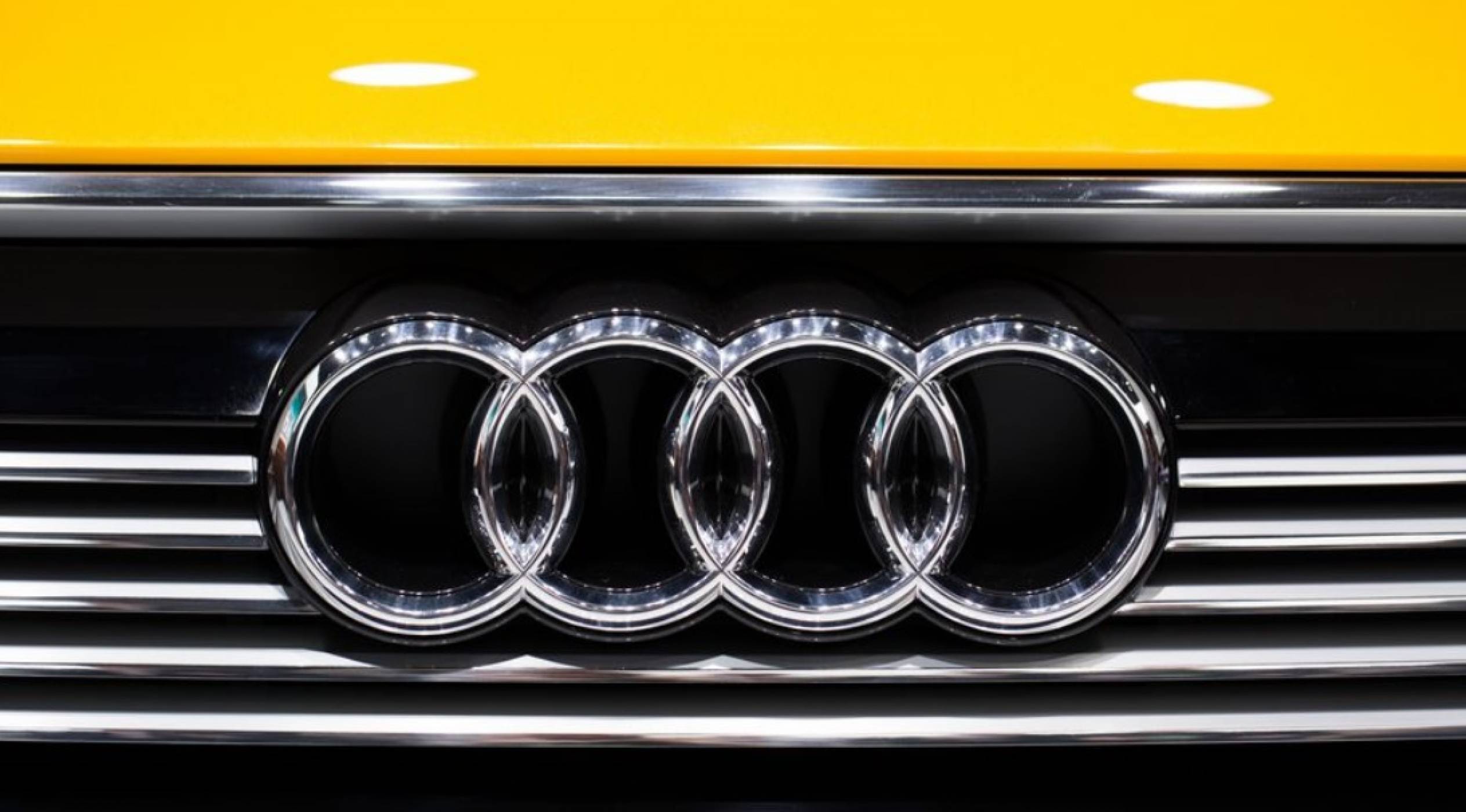 Huawei ще захранва самоуправляващите се коли на Audi в Китай