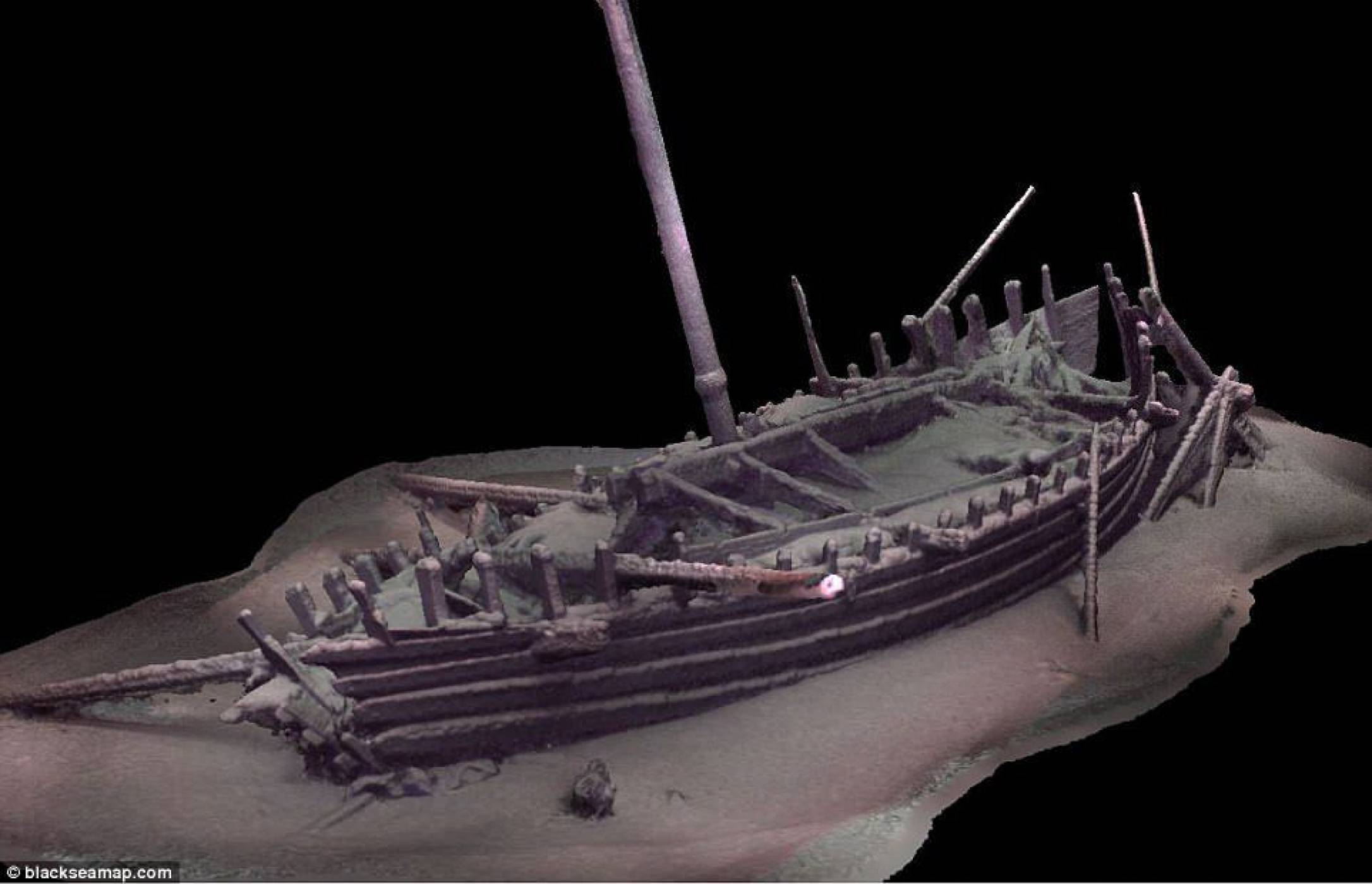На дъното на Черно море почива най-старият запазен кораб в света