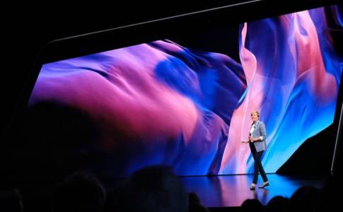 Apple анонсира новия MacBook Air с Retina дисплей и цена от 1199 долара