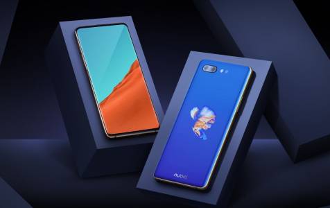 Вместо прорез Nubia X използва заден дисплей за селфита