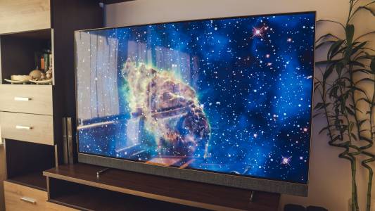 Philips 55OLED903: създаден за фантастични филми (и не само)