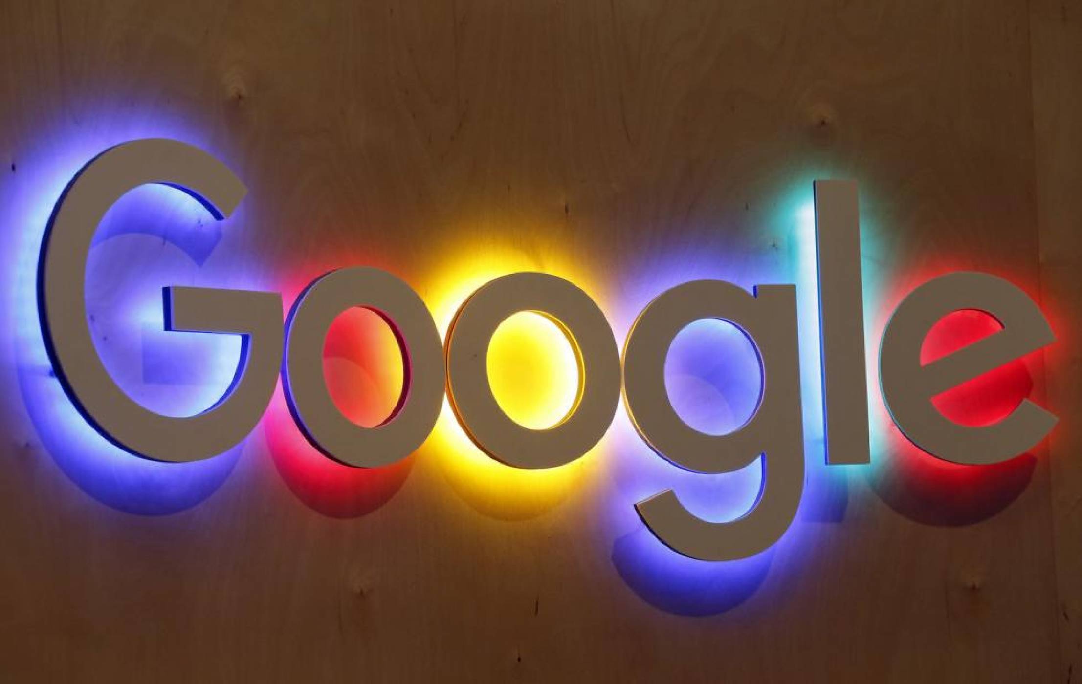 Сървъри в Китай, Нигерия и Русия са причина за пренасочения трафик на Google