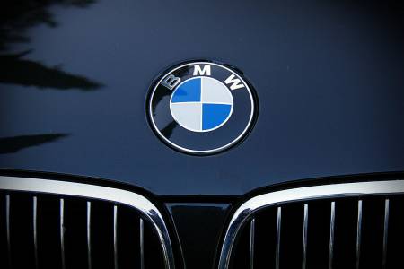 BMW става първата чужда компания с лиценз за споделено пътуване в Китай 
