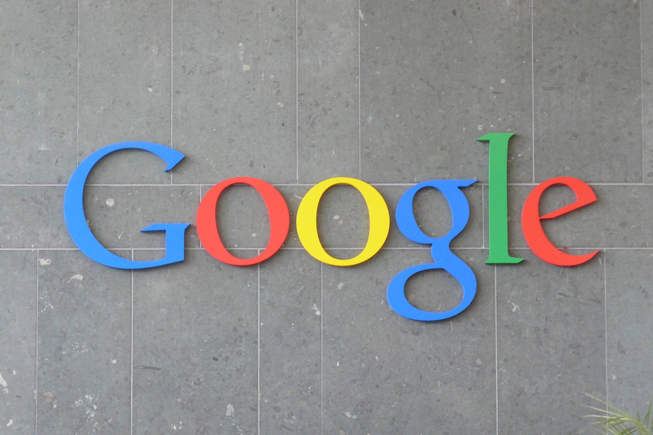 Google ще бори дезинформацията в мрежата при изборите за Европарламент 