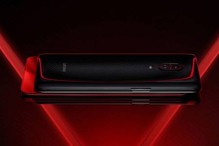 Това ли е новият Android крал: Lenovo Z5 Pro GT със Snapdragon 855, 12 GB RAM и 512 GB сторидж