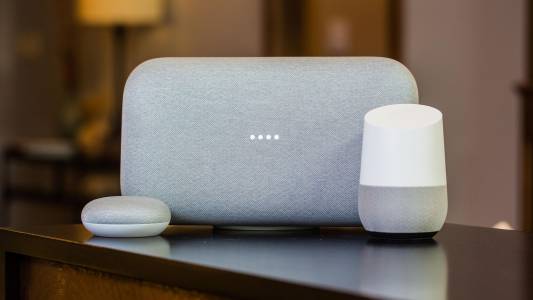 Google Assistant едноличен победител в тест за интелигентност при домашните асистенти