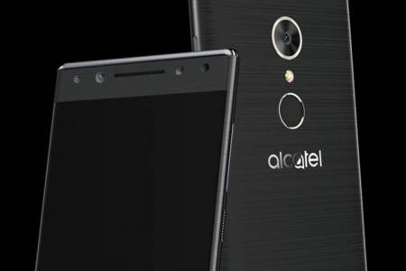 TCL ще атакува CES 2019 с нови модели на Alcatel и BlackBerry 