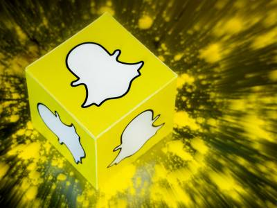 Snapchat обмисля немислимото: постоянни съобщения