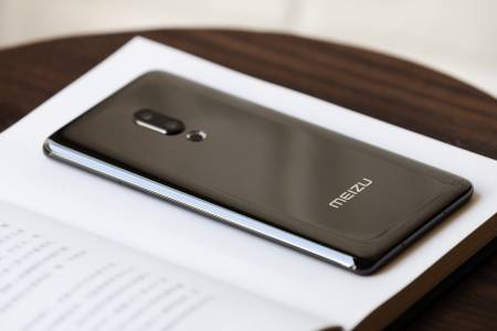Телефонът без портове на Meizu ще струва 1300 долара