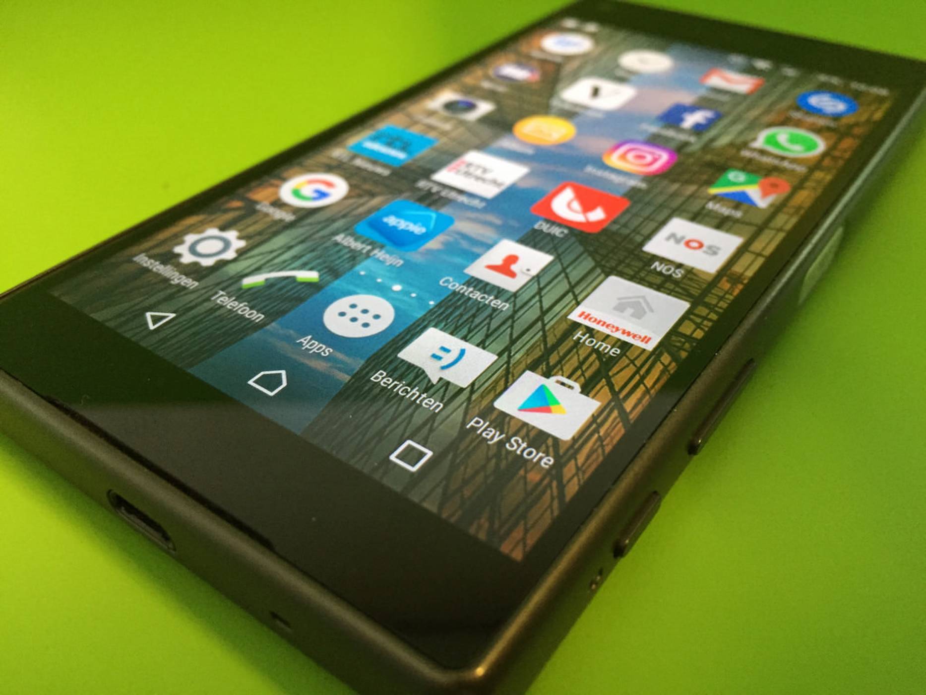 Това е третото приложение с над 5 млрд. сваляния в Play Store