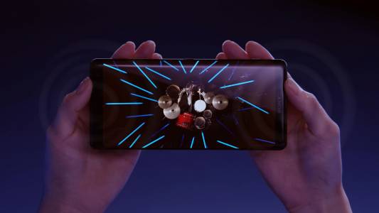 Модел на Sony спечели награда за най-красив смартфон на 2018
