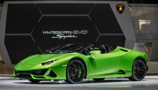 Lamborghini Huracán EVO Spyder е суперкола със суперкомпютър (ВИДЕО)