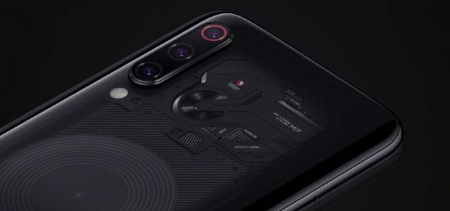 Xiaomi Mi 9 Explorer е моделът, по който всички се равняват в AnTuTu през март