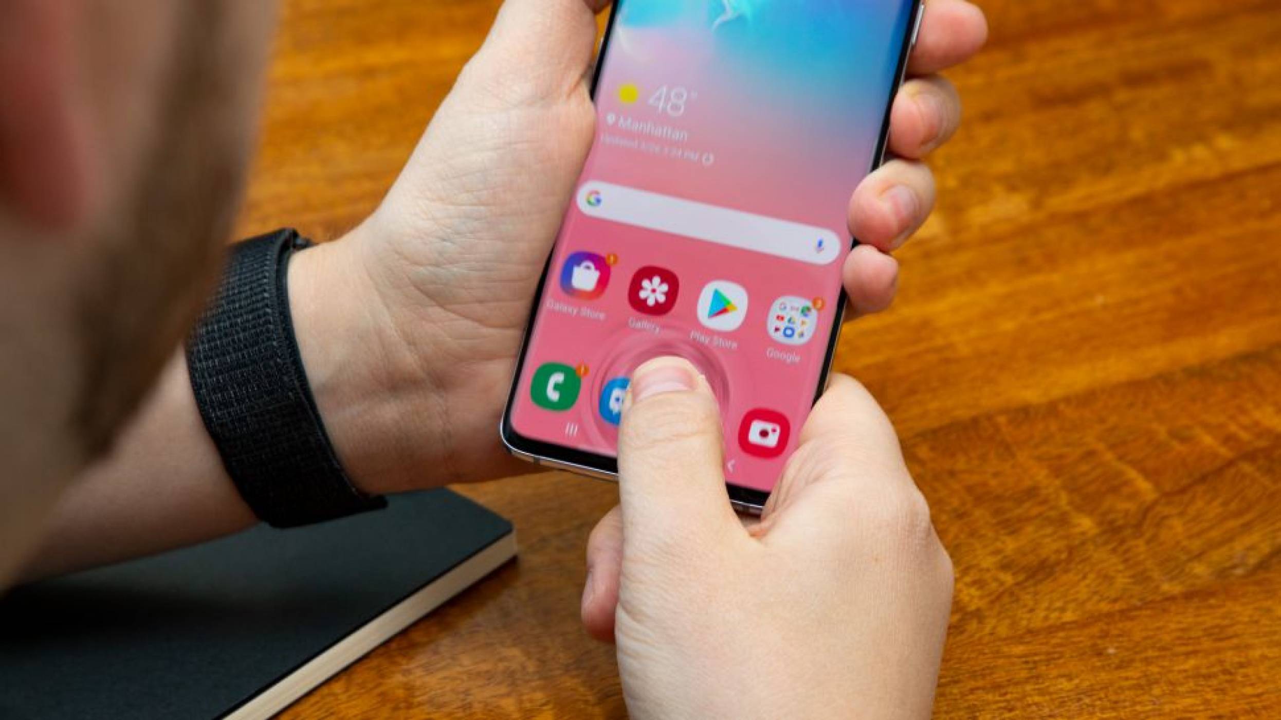 Добри новини за притежателите на Galaxy S10 