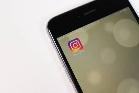 50 лайка в Instagram се продават за 10 долара и Facebook не е доволен