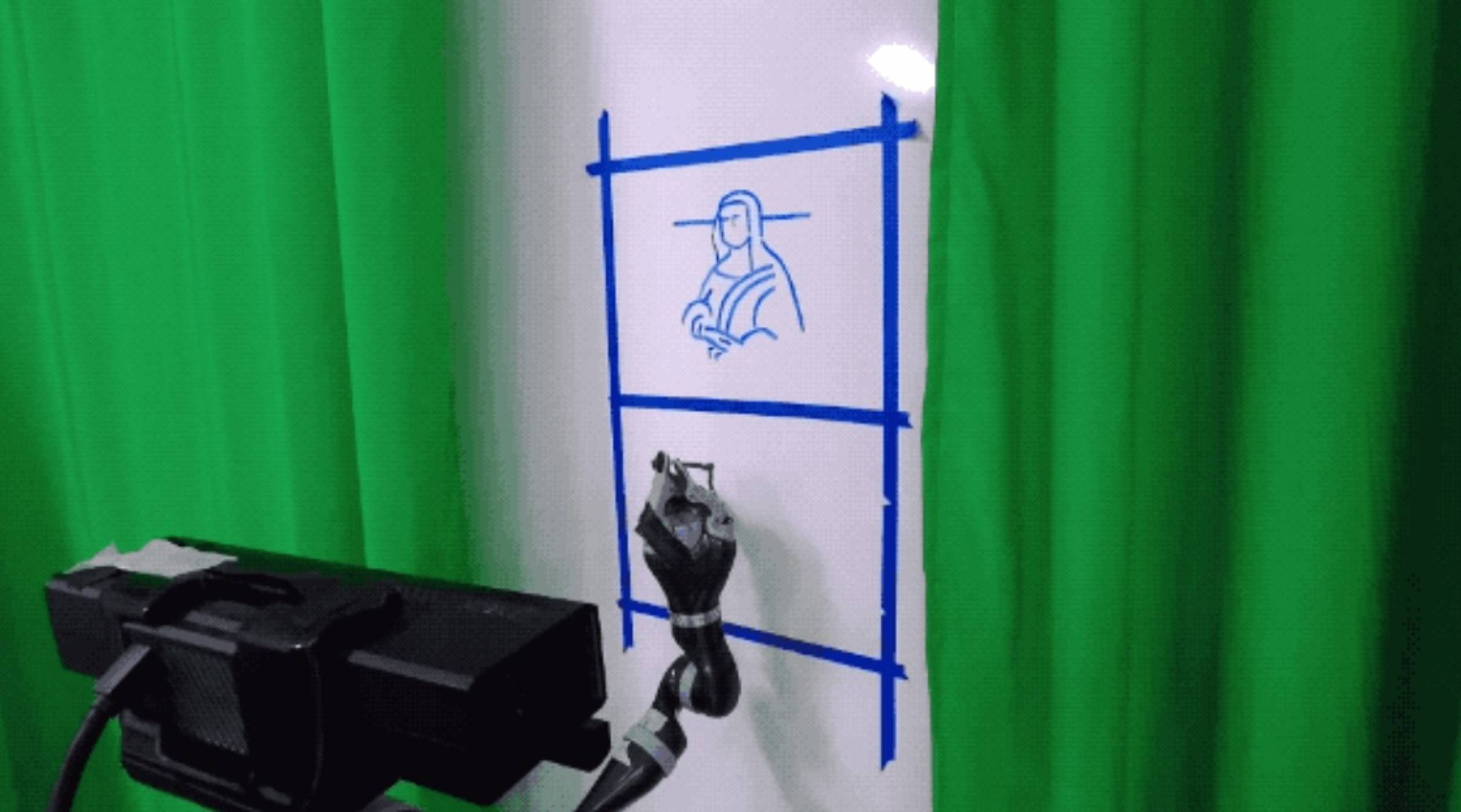 Този робот може да пише ръкописно на езици, които никога не е виждал