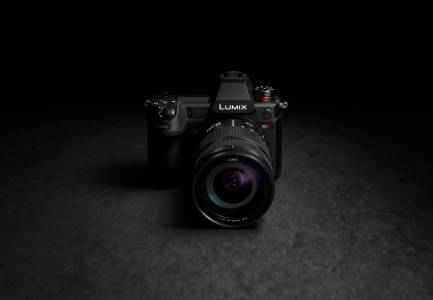 Снимаме 6K видео с новия Panasonic LUMIX S1H
