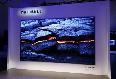 Гигантският Micro LED телевизор на Samsung е на пазара от юли