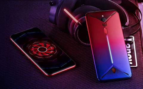 Има ли кой да свали ZTE nubia Red Magic 3 от върха в AnTuTu?