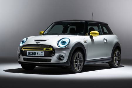 Ще може да подкарате първото изцяло електрическо Mini от март 2020 г.