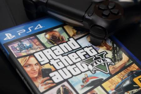 Политик помисли видео от GTA V за истинско, описа го като "предотвратяване на огромна трагедия" (ВИДЕО)