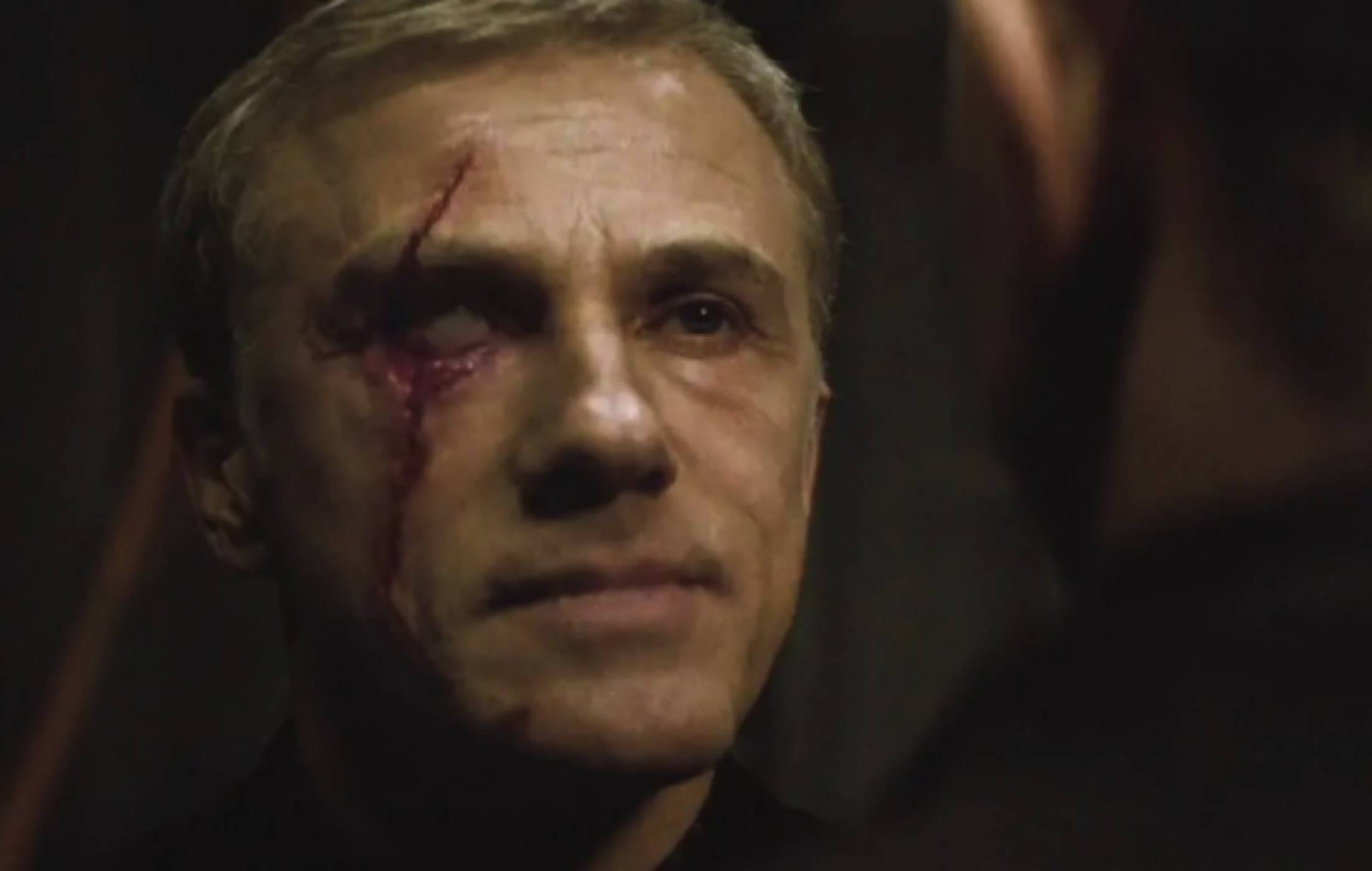 Познато лице се завръща като могъщ злодей в новия Бонд