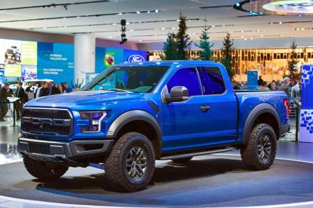 Ford предлагат собствен дизайн за емоджи (ВИДЕО)