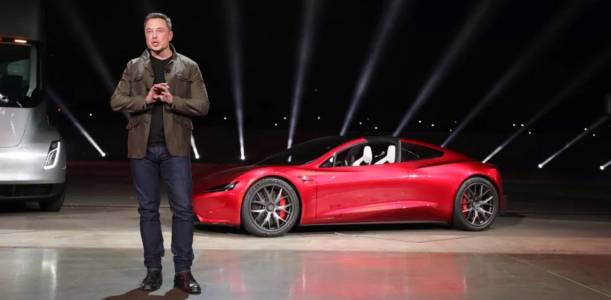 Ето зад волана на коя Tesla стои Илон Мъск