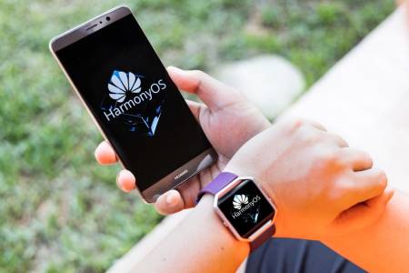 Huawei към Тръмп: „Не искаш да ни караш да се конкурираме с Google” 
