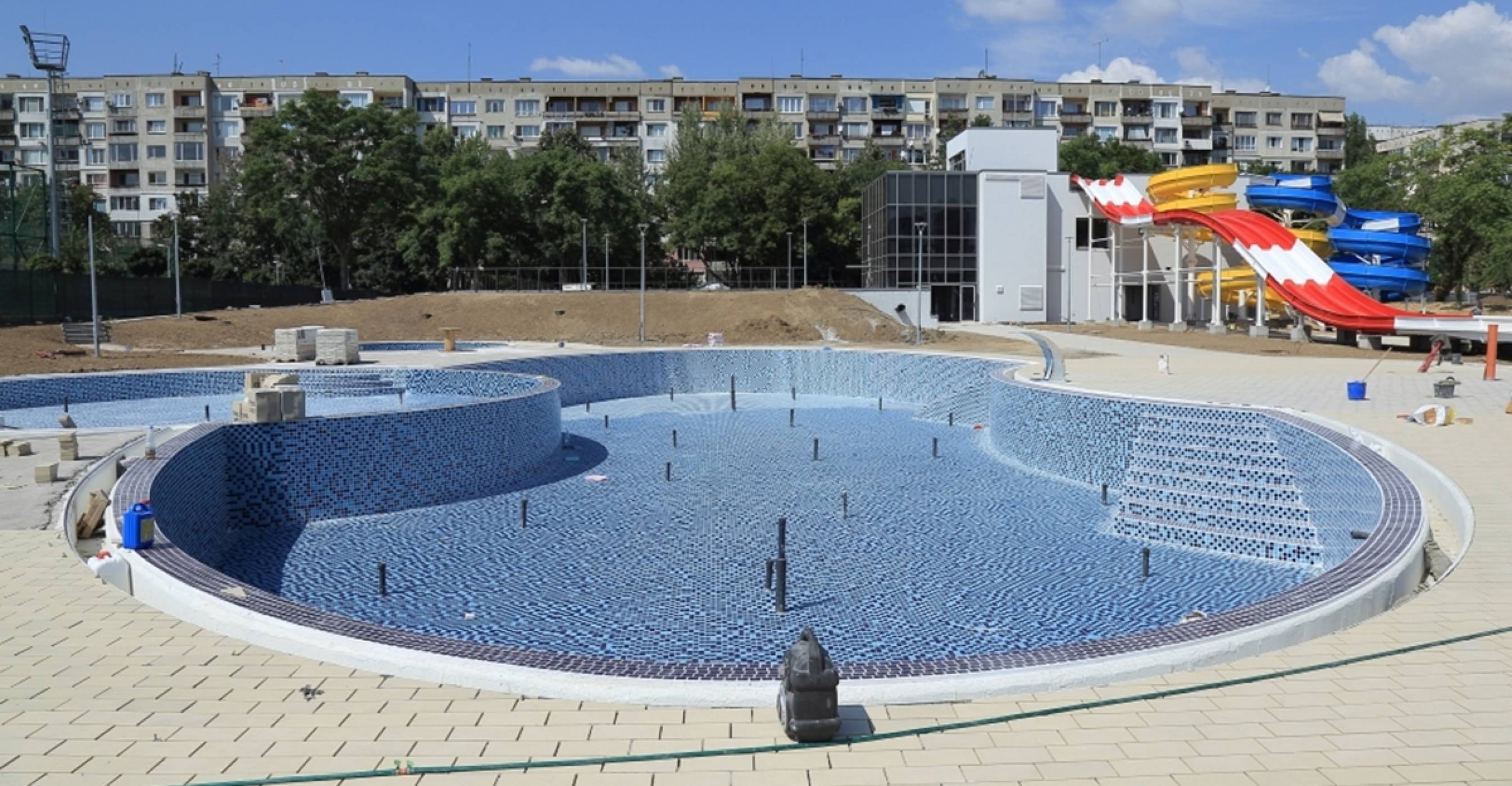 Аквапаркът в София е пред завършване (СНИМКИ)