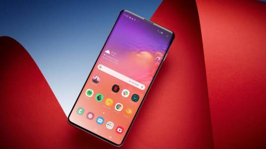  Samsung Galaxy S11 ще гледа света през 108МР обектив 
