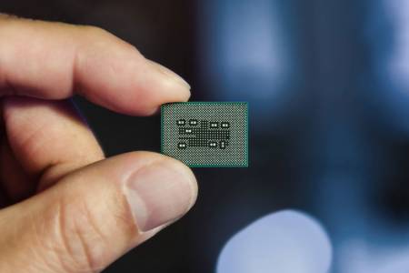 Завесата пред Snapdragon 865 се вдига