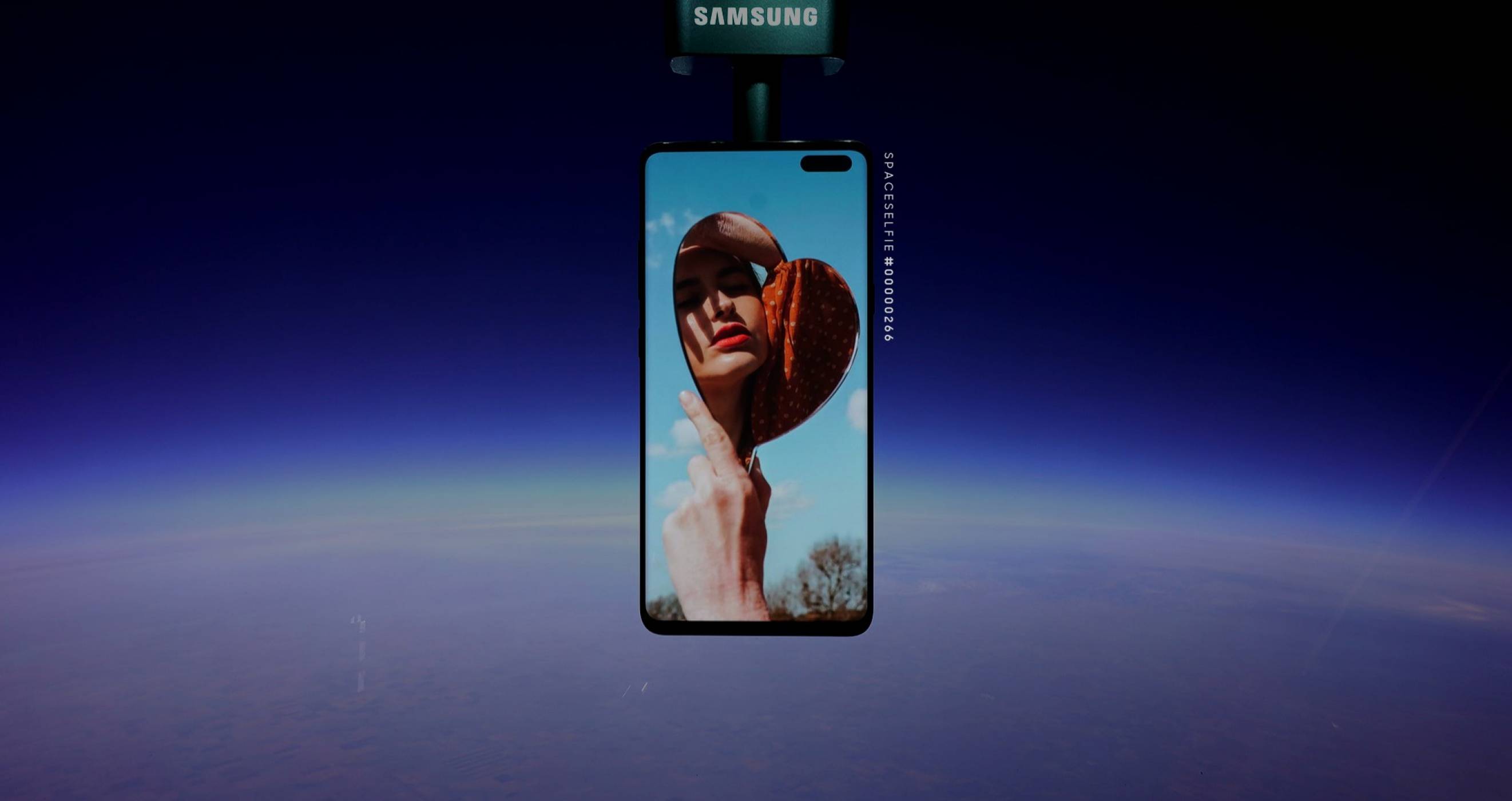 Една по-нестандартна кампания от Samsung 